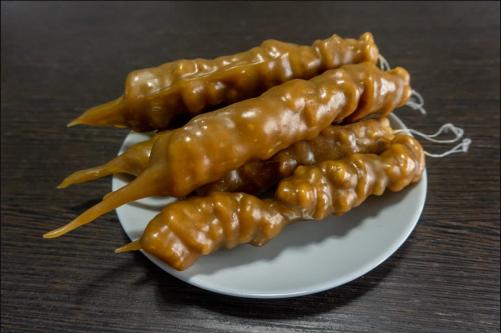 チュルチヘラ（ジョージア風くるみのぶどうキャンディー）